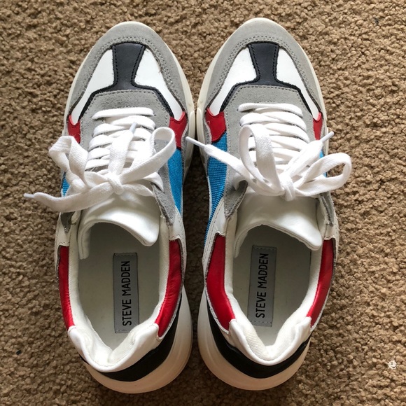 Steve Madden Dad Shoes - Picture 2 of 4